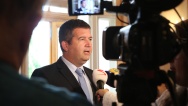 Premiér A. Babiš, ministryně práce a sociálních věcí J. Maláčová a ministr zemědělství M. Toman na tiskové konferenci po jednání vlády, 2. září 2019.