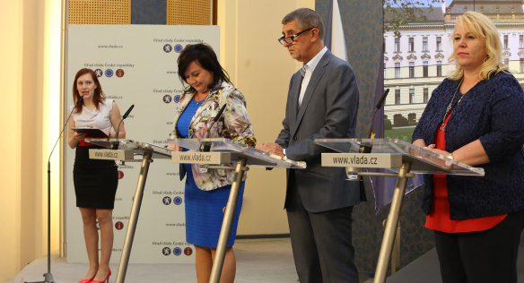 Tisková konference po jednání vlády, 30. dubna 2018. 