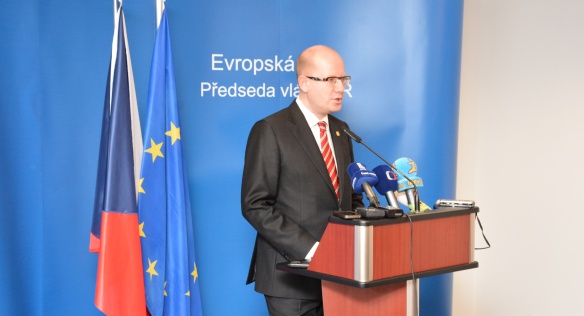 Premiér Bohuslav Sobotka jednal na neformálním zasedání Evropské rady, 12. února 2015.