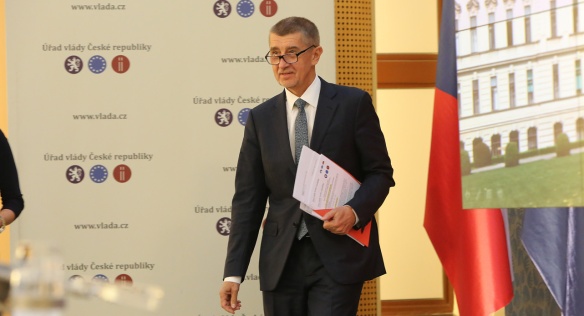 Vláda se na schůzi 8. dubna 2019 zabývala mimo jiné podmínkami aukce radiových kmitočtů pásma 700 MHz.