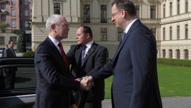 Prime Minister Petr Nečas welcomes European Council President Herman Van Rompuy in the garden of the Straka Academy, 25th April 2013