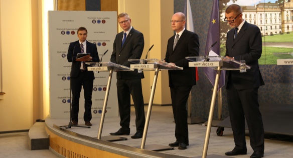 Tisková konference po jednání vlády 21. září 2016.