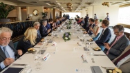 Předseda vlády Andrej Babiš se zúčastnil oběda s velvyslanci