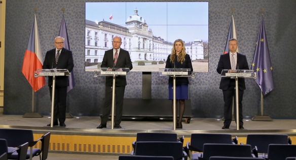 Tisková konference po jednání vlády, 23. listopadu 2016.