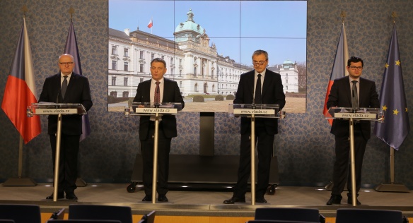 Tisková konference po jednání vlády, 14. prosince 2016.