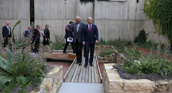Předseda vlády Bohuslav Sobotka navštívil Anežský klášter, 7. září 2017.