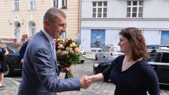 Premiér Andrej Babiš uvedl do úřadu ministryni práce a sociálních věcí Janu Maláčovou, 30. července 2018.
