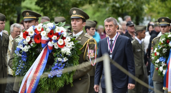 Předseda vlády Andrej Babiš uctil památku zavražděných obyvatel Ležáků, 24. června 2018.