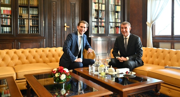 Premiér Andrej Babiš jednal se spolkovým kancléřem Rakouska Sebastianem Kurzem především o rozvoji dopravní infrastruktury, 16. ledna 2020.