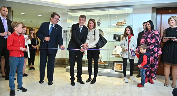 Prime Minister Babiš opened an exhibition of protocol gifts during the Open Day in the Liechtenstein Palace, 8 May 2019.