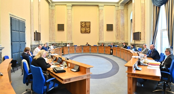 The government meeting took place again at the Straka Academy, 22 June 2020.