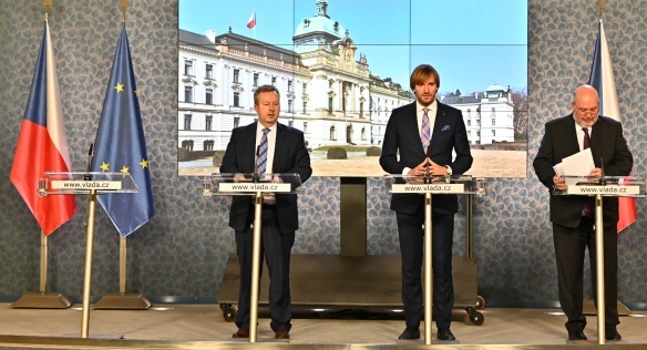 Vláda Andreje Babiše na prvním jednání v roce 2020 schválila např. podmínky výběrového řízení na ředitele NÚKIB, 6. ledna 2020.