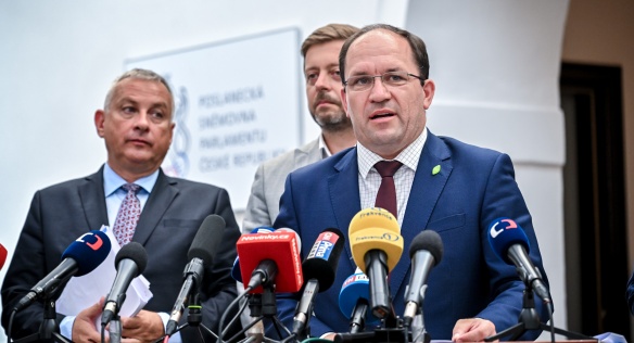 Vláda jednala o změnách v seznamu návykových látek i o kapitálovém posílení EGAP, 12. července 2023.