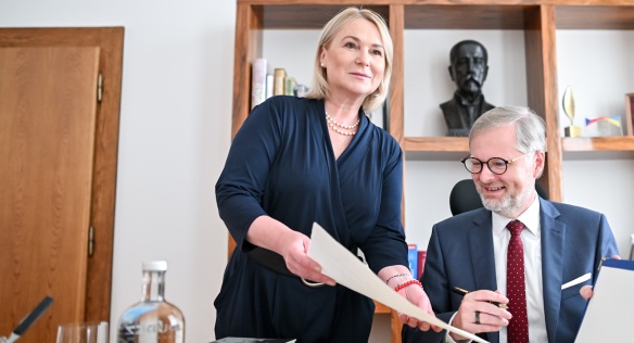 Premiér Petr Fiala podepsal česko-americkou smlouvu o obraně, 16. srpna 2023.