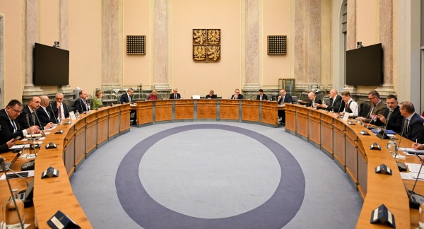 Ve Strakově akademii se uskutečnilo první jednání členů vlády Andreje Babiše se sociálními partnery z tripartity, 12. ledna 2026.