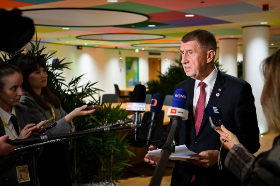 Premiér Andrej Babiš v komentáři pro česká média shrnul výsledky mimořádného summitu Evropské rady, 22. ledna 2026.
