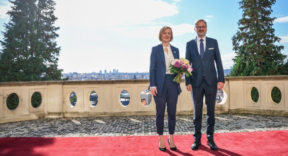 Předseda vlády Petr Fiala jednal v Kramářově vile s novou britskou premiérkou Liz Trussovou o aktuálních problémech evropské politiky, 6. října 2022.