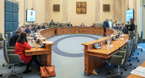 Vláda měla na programu například návrh novely zákona o státní sociální podpoře, 16. listopadu 2022.
