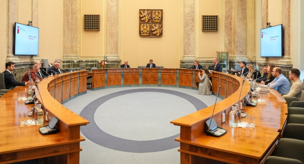 Ve Strakově akademii se uskutečnilo jednání členů vlády v čele s premiérem Babišem se zástupci českého startupového ekosystému, 17. března 2026.