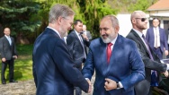 TZ - Arménský premiér