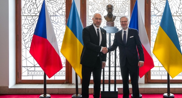 Předseda vlády Petr Fiala na jednání se svým ukrajinským protějškem Denysem Šmyhalem ve Strakově akademii, 28. května 2024.