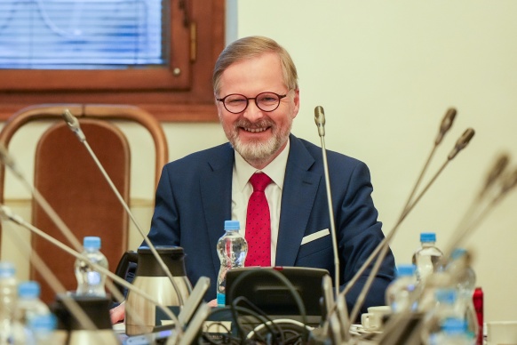 Vláda se kvůli probíhající schůzi dolní komory Parlamentu sešla k jednání v prostorách Poslanecké sněmovny, 20. listopadu 2024.
