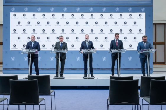 Hlavní body jednání vlády shrnul na tiskové konferenci premiér Petr Fiala, 8. ledna 2025.