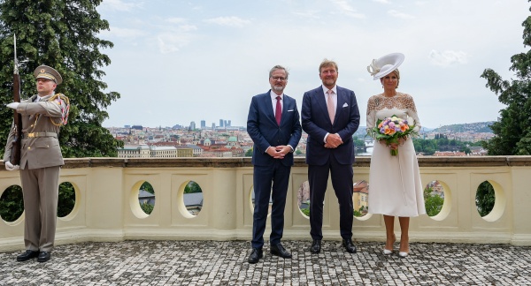 Premiér Petr Fiala přijal v Kramářově vile nizozemského krále Viléma-Alexandra s královnou Máximou, 4. června 2025.