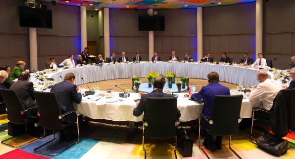 Pracovní snídaně předsedů vlád a hlav států členských zemí, 23. března 2018. Zdroj: Evropská rada.