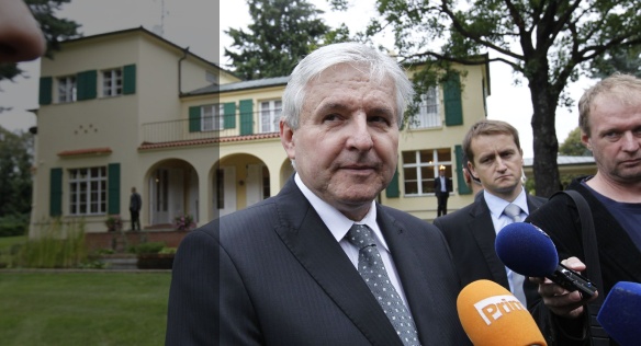 Brífink premiéra Jiřího Rusnoka před vilou Hany a Edvarda Benešových v Sezimově ústí, 3. září 2013.