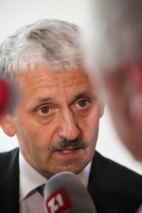 Mikuláš Dzurinda