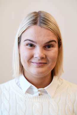 Mgr. Nicole Fryčová 