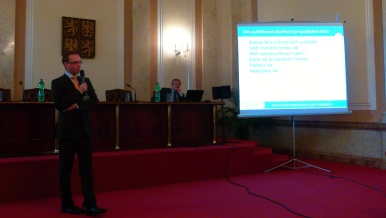 Vicepremiérka pro boj s korupcí zorganizovala seminář na téma Zpřístupnění dat a informací