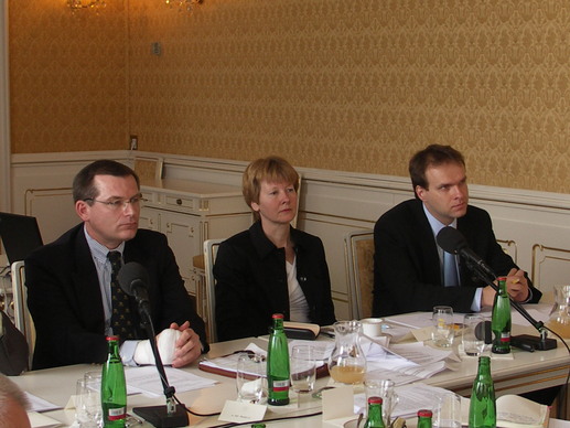 zleva: Jiří Šedivý, Jana Hendrichová, Radomír Karlík