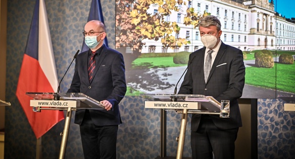 Press conference after the government meeting, 9 November 2020.