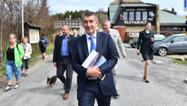 Předseda vlády Andrej Babiš při návštěvě Pusteven.
