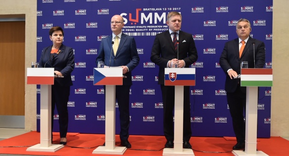 Tisková konference předsedů vlád zemí V4, 13. října 2017.