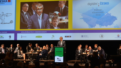 Premiér vystoupil se svým projevem na konferenci Internet ve státní správě a samosprávě.