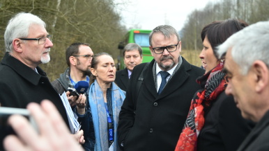 Ministr dopravy Dan Ťok na obchvatu Nový Bor – Česká Lípa.