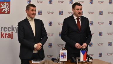 Závěrečná tisková konference premiéra a hejtmana.
