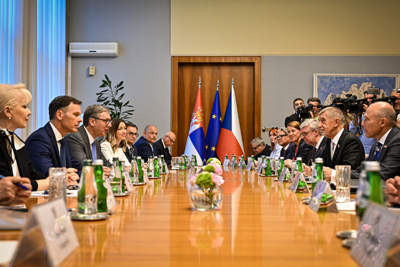 Jednání delegací srbského prezidenta Aleksandara Vučiće a českého premiéra Andreje Babiše v Bělehradě, 23. července 2026.
