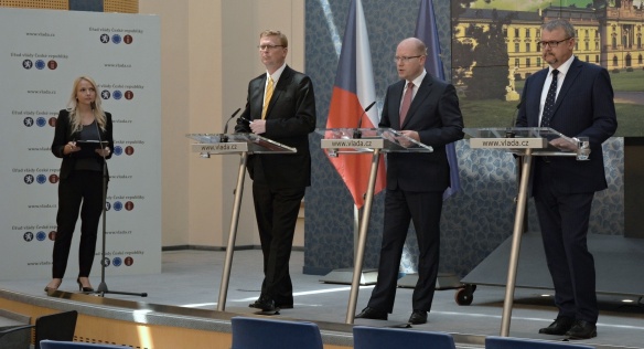 Tisková konference po jednání vlády 7. července 2016.