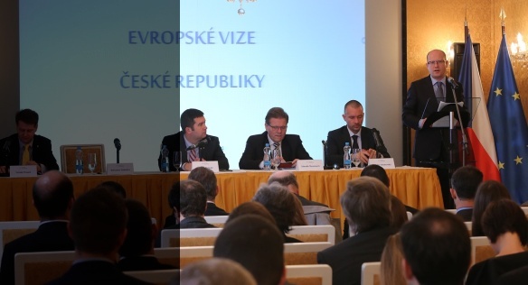 Ve čtvrtek 13. listopadu 2014 zahájil předseda vlády Bohuslav Sobotka první konferenci Národního konventu o EU s názvem Evropské vize České republiky.