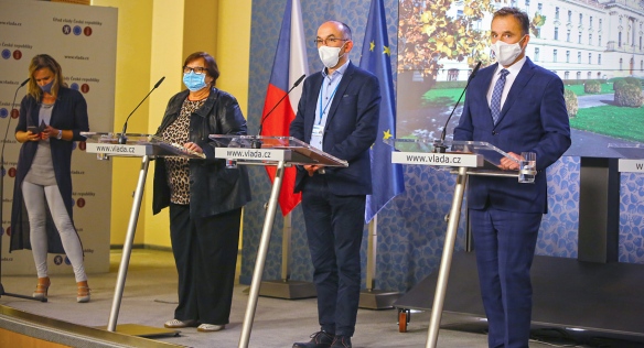 Press conference after the government meeting, 2 November 2020.