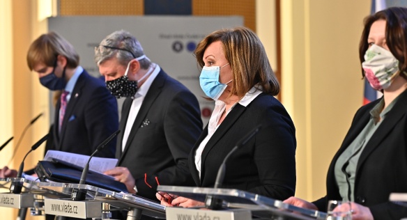 The government discussed further measures to combat coronavirus, 1 April 2020.
