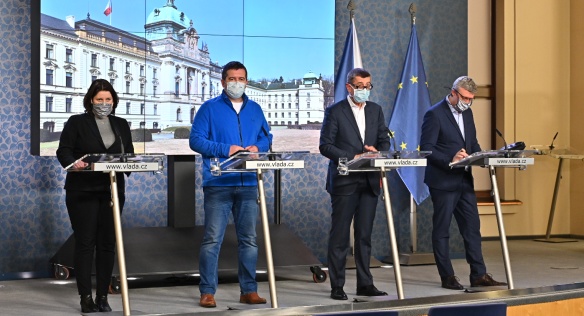 At an extraordinary meeting, the government adopted further measures against coronavirus, 19 March 2020.