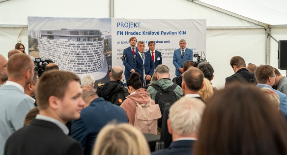 Premiér A. Babiš se zúčastnil zahájení stavby pavilonu Kliniky infekčních nemocí Fakultní nemocnice Hradec Králové, 10. června 2026.