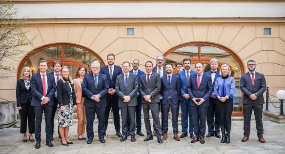 Státy Digital9+ jednaly v Praze o transatlantické spolupráci v digitální oblasti, 29. března 2022.