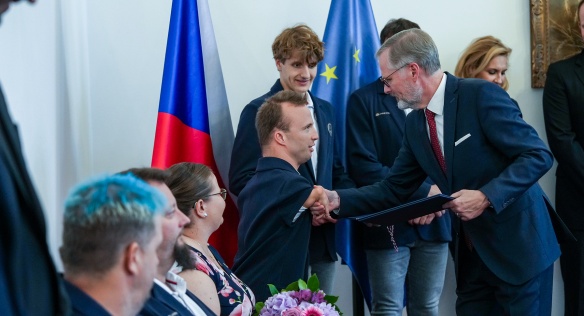 Premiér Petr Fiala ve Strakově akademii pogratuloval úspěšným olympionikům a paralympionikům z her v Paříži, 30. září 2024.