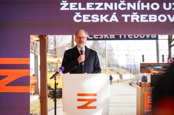 Premiér Petr Fiala při projevu na slavnostním zahájení modernizace železničního uzlu Česká Třebová, 3. března 2025.